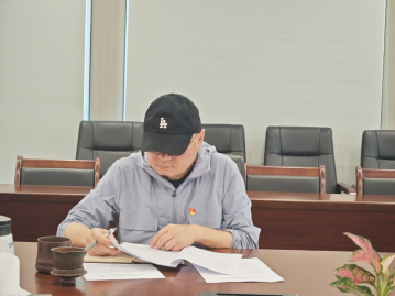 不忘初心，牢记使命，进一步增强贯彻落实中央八项规定精神的自觉性、坚定性 ——重庆再生资源集团党委召开2025年第4次中心组学习（扩大）会